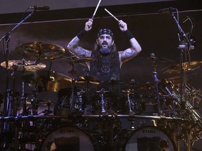 wpid-mike-portnoy-dream-theater-live-corbis-460-100-460-70-2010-09-9-20-35.jpg